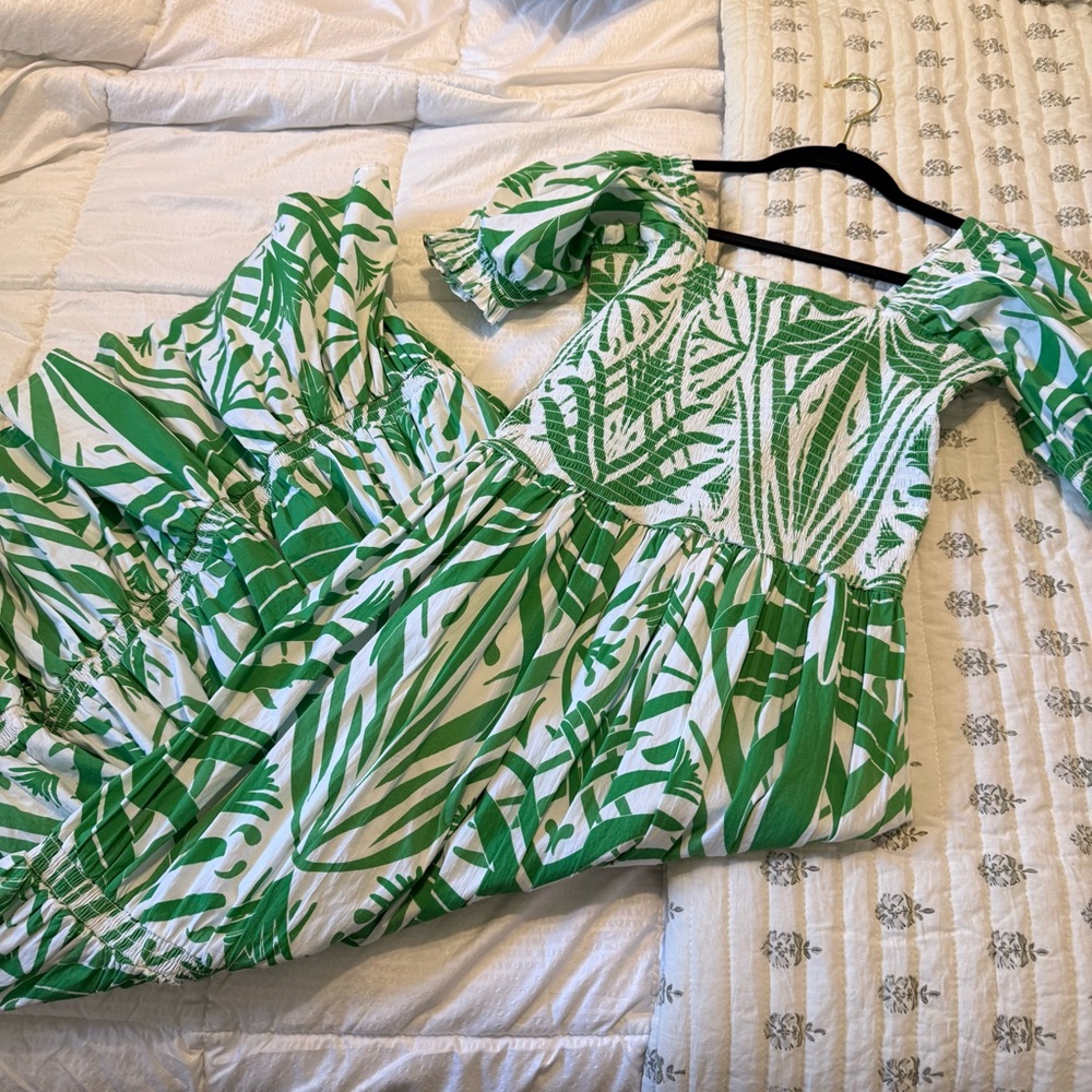 Sheridan French Green Leaf Patterned Amelia Dress